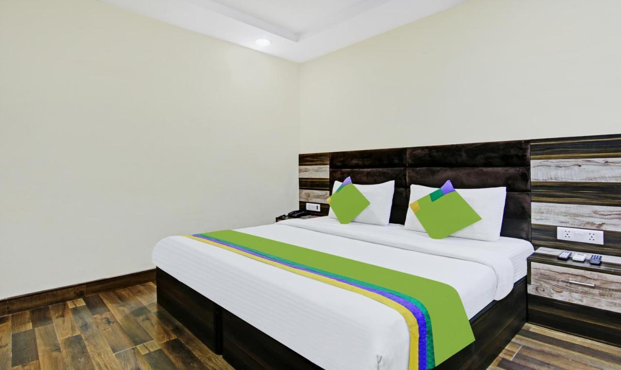 Hotel Singh Continetal Delhi  Esterno foto