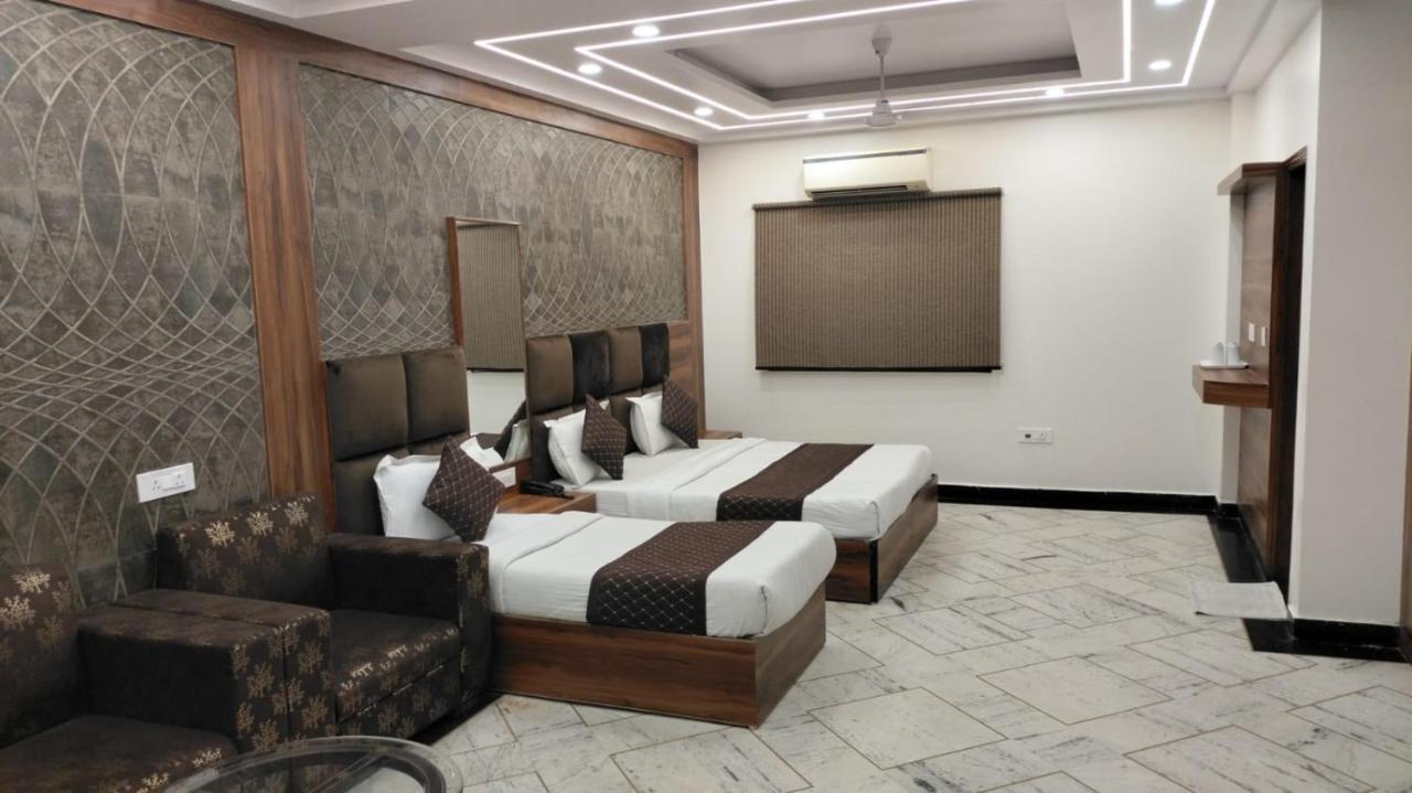Hotel Singh Continetal Delhi  Esterno foto