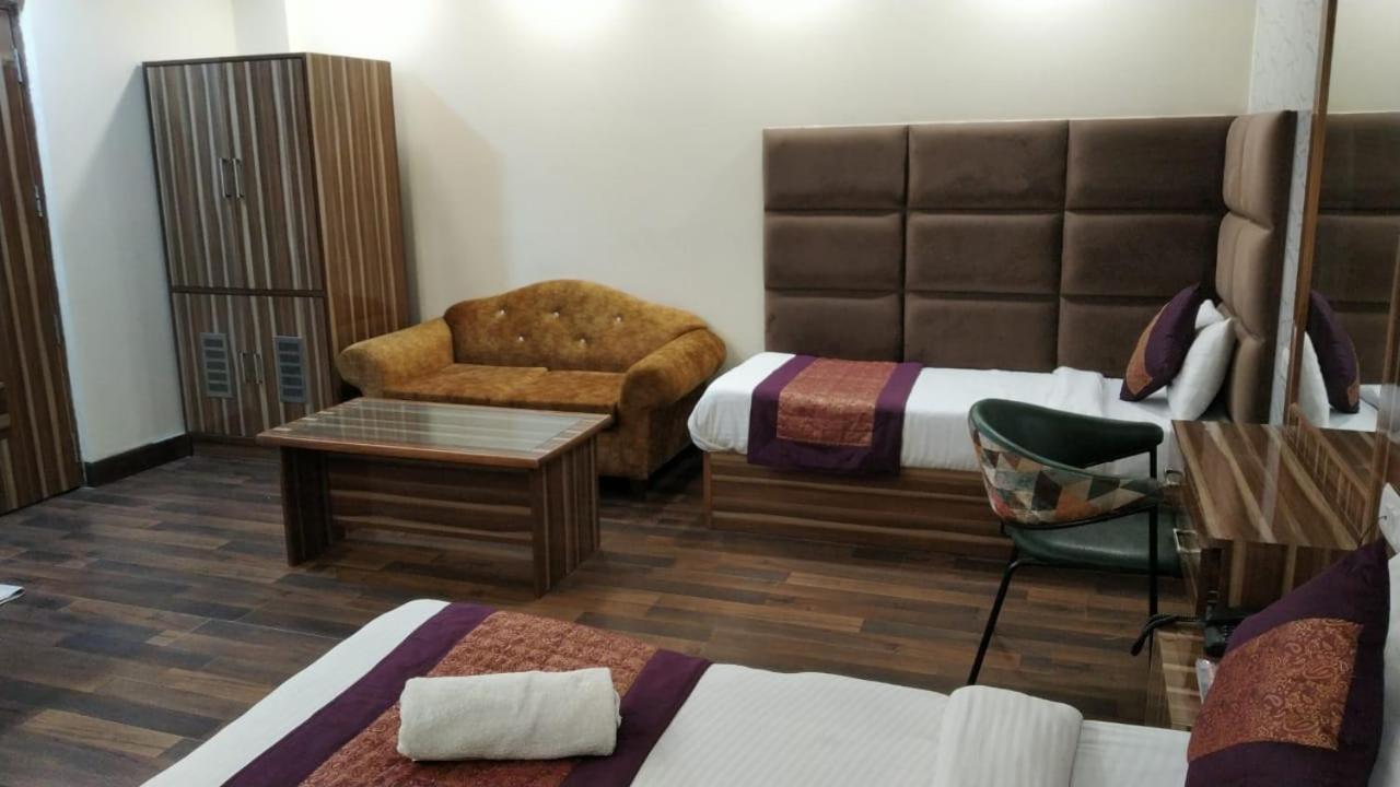 Hotel Singh Continetal Delhi  Esterno foto