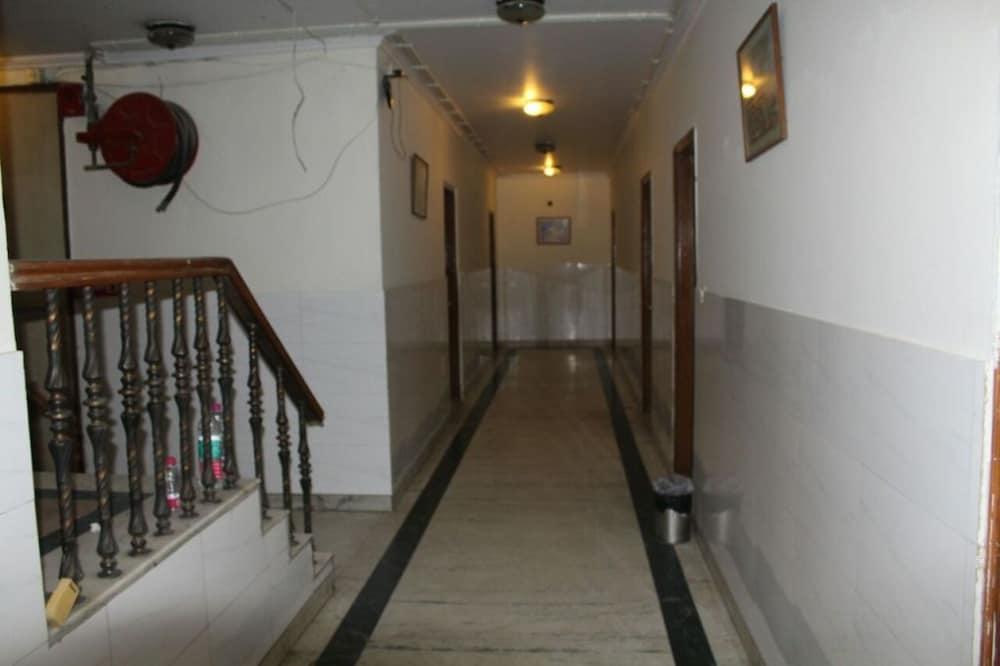 Hotel Singh Continetal Delhi  Esterno foto