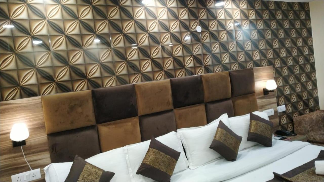 Hotel Singh Continetal Delhi  Esterno foto